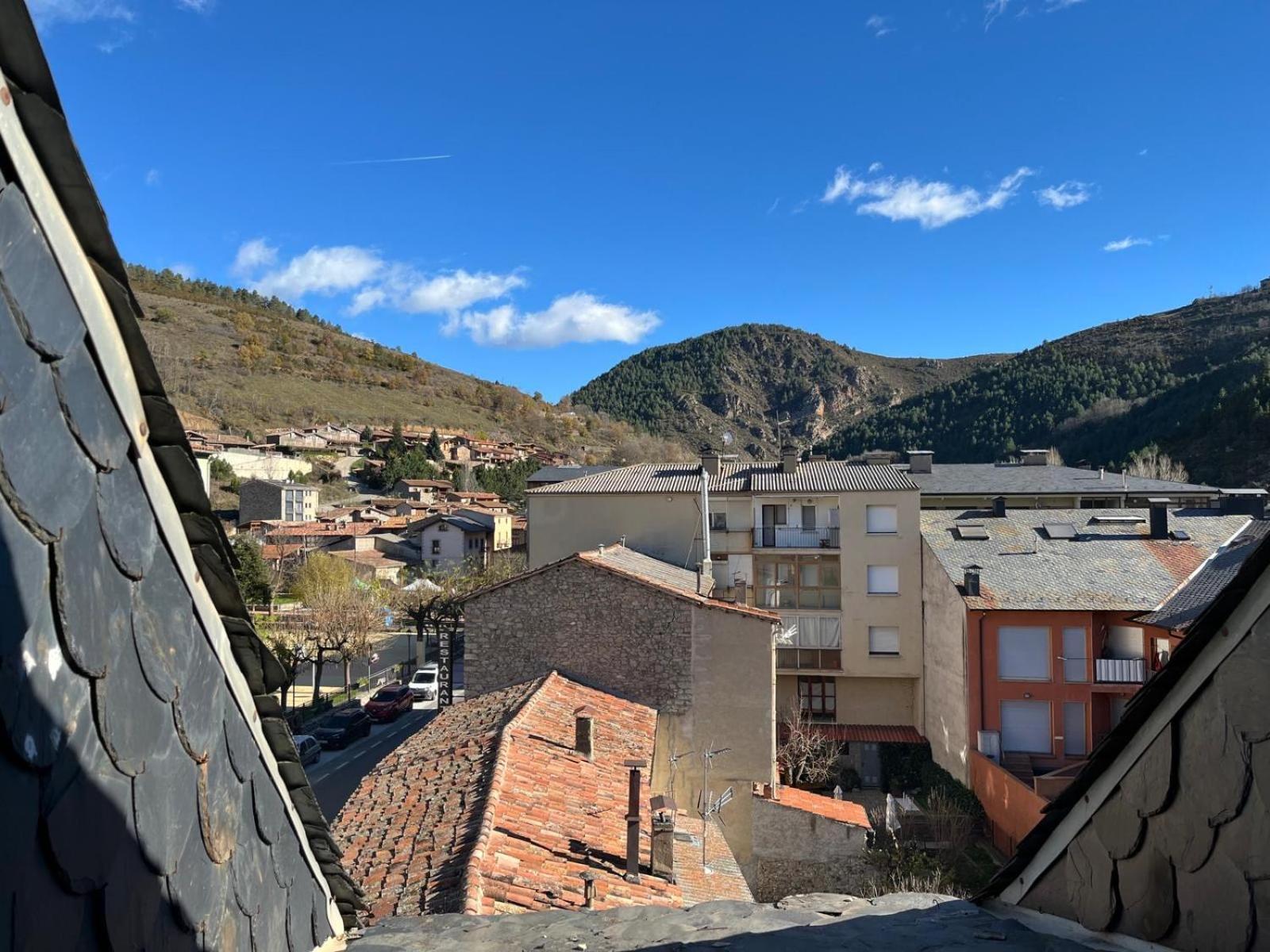 Atico Con Encanto En La Cerdanya Leilighet Martinet Eksteriør bilde